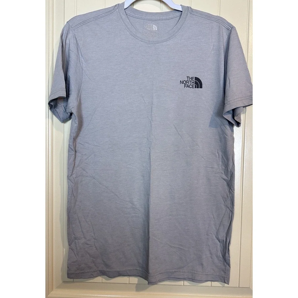The North Face Gray Graphic Slim Fit‎ Crew Neck T-Shirt Men's M Trees Outdoor
